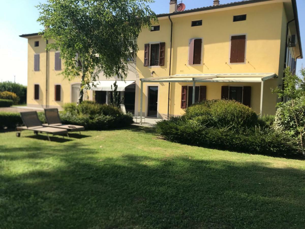 B&B Temenos Parma Luaran gambar